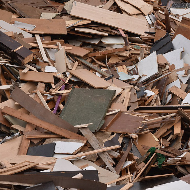 Altholz Sperrholz entsorgen